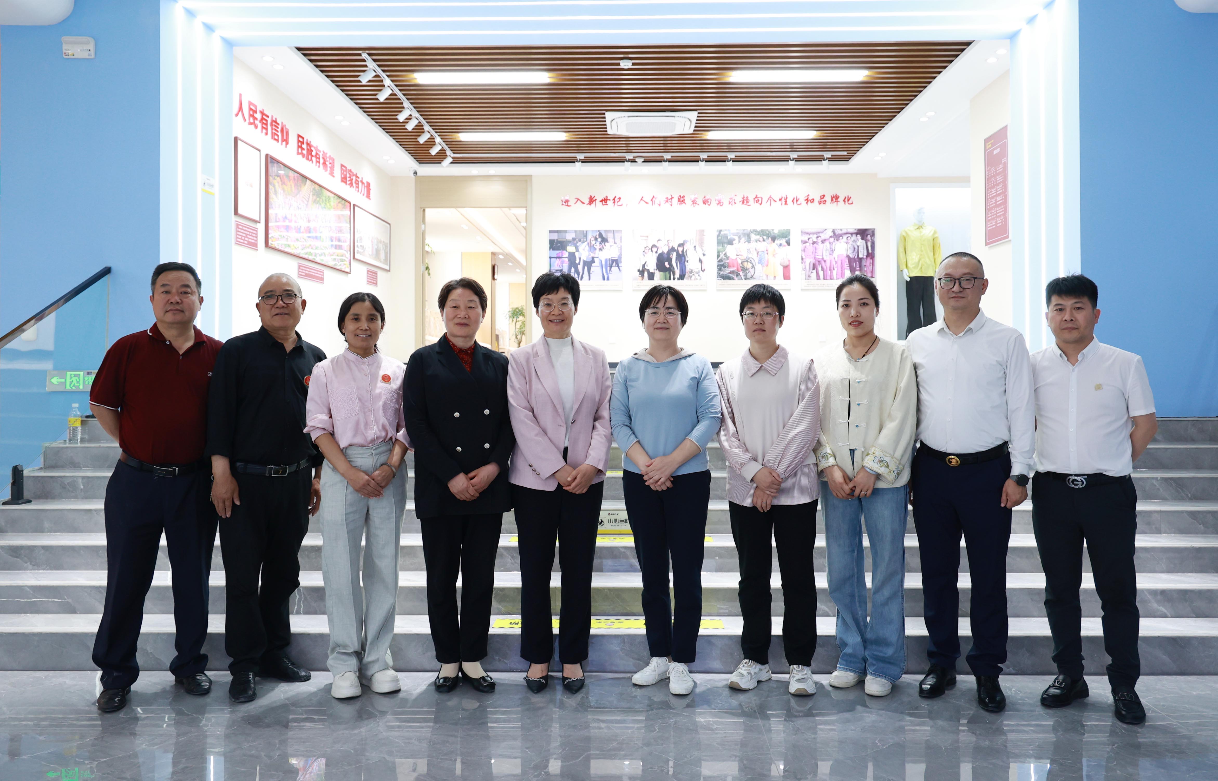 兰山区妇联主席李兆叶到盛隆之家参观调研
